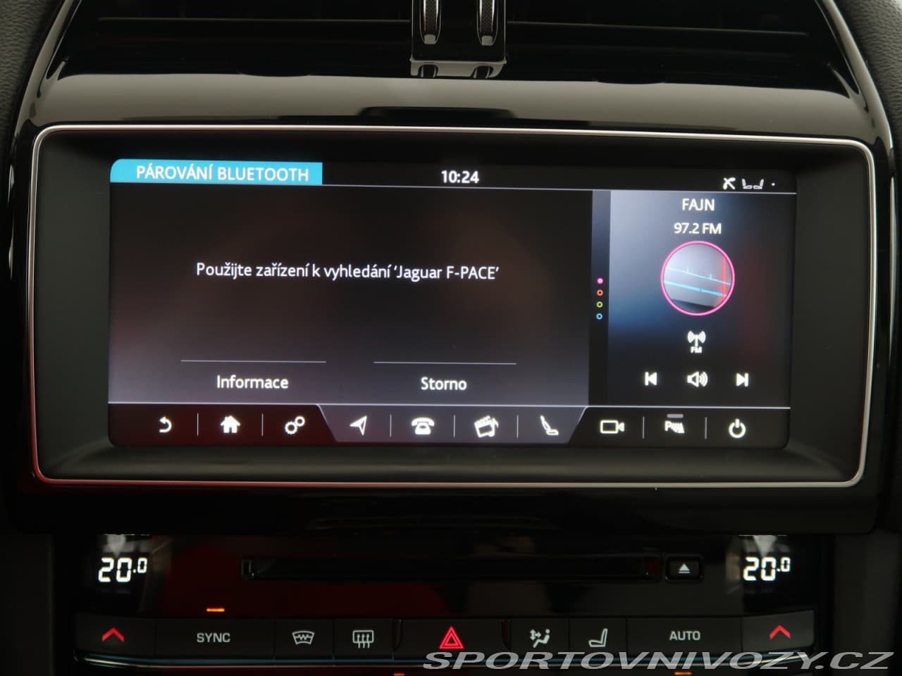 2017 Jaguar F-PACE - 19