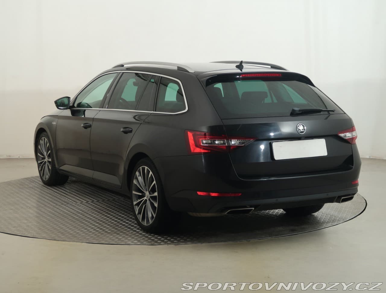 2018 Škoda SUPERB - 4