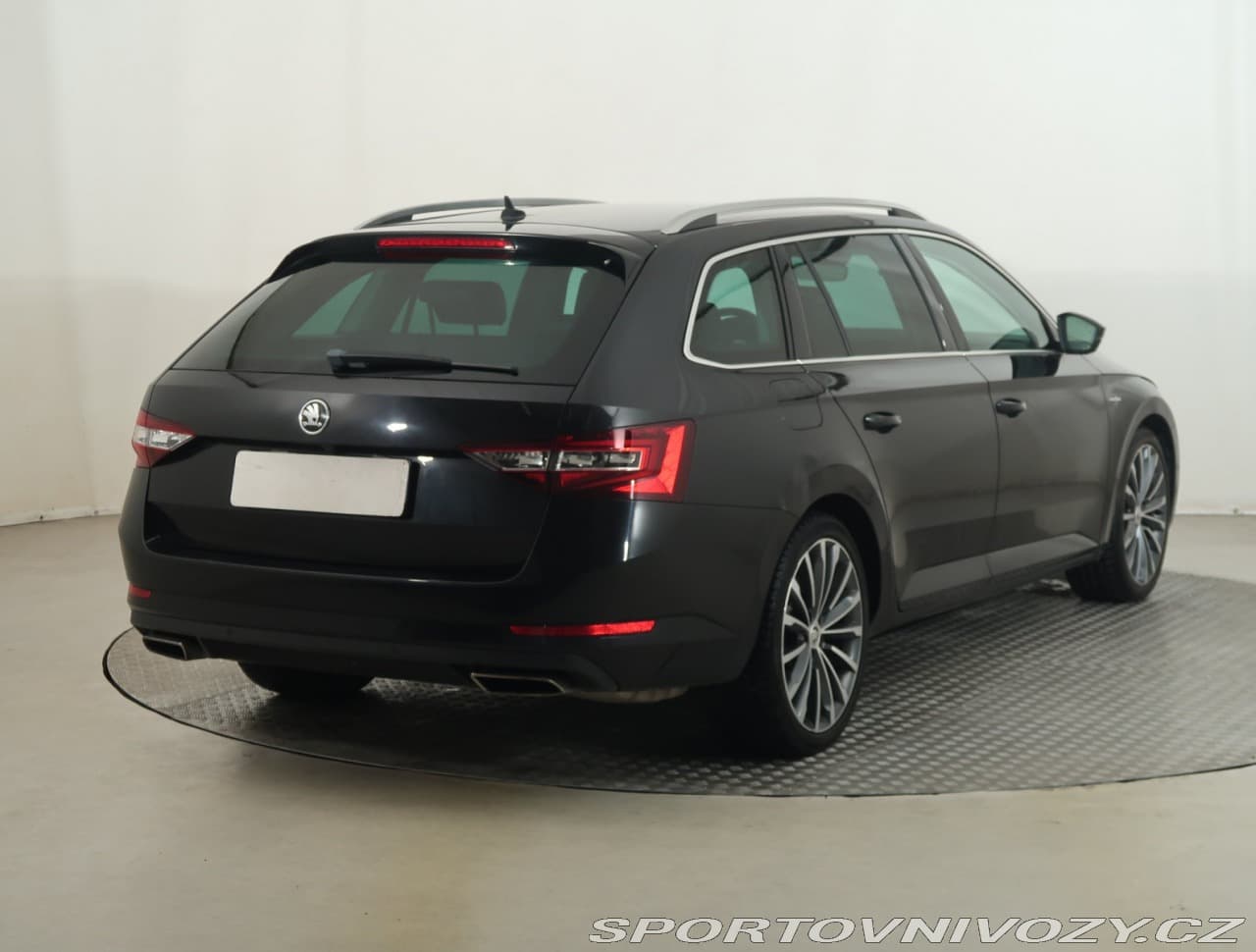 2018 Škoda SUPERB - 5