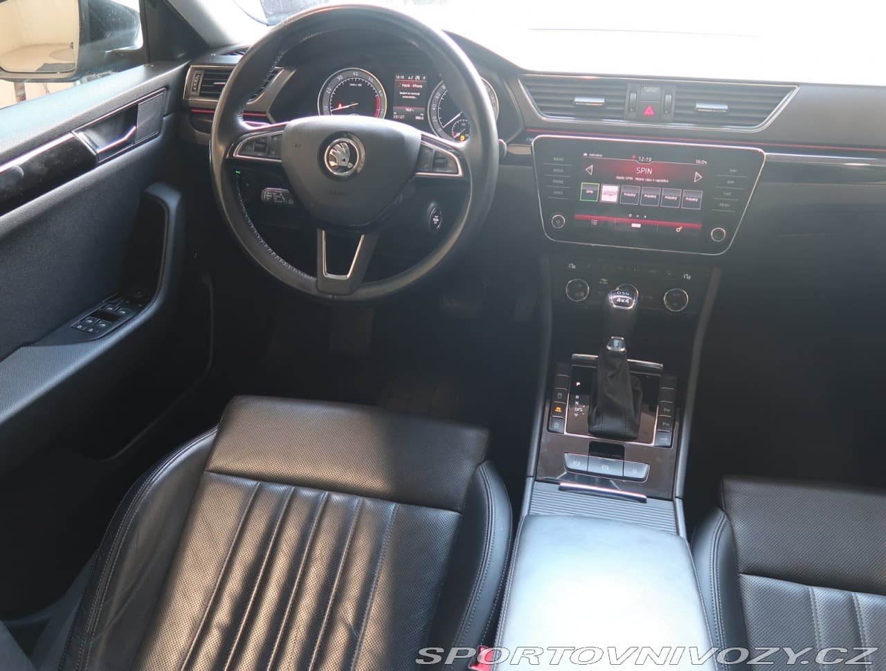 2018 Škoda SUPERB - 7