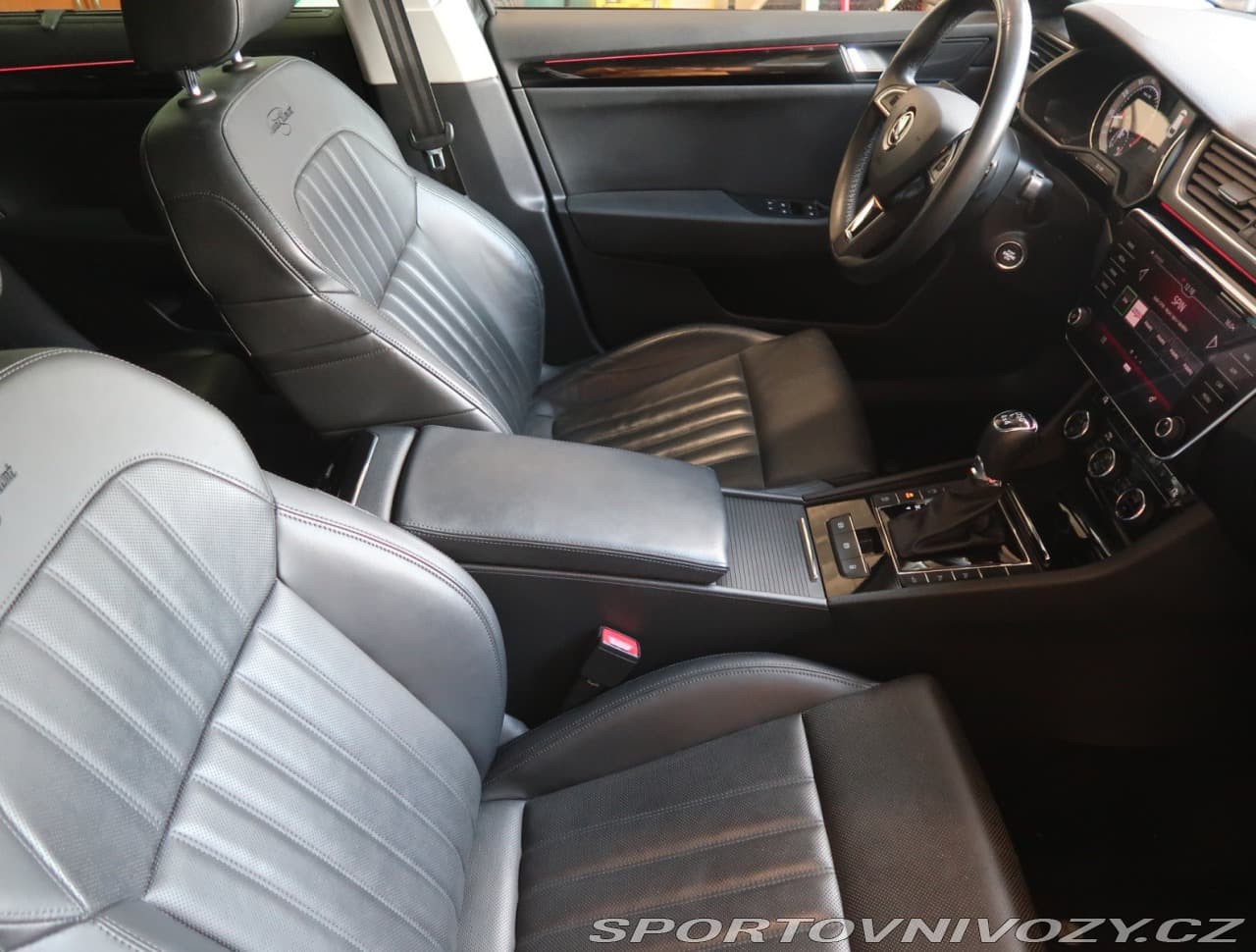 2018 Škoda SUPERB - 9