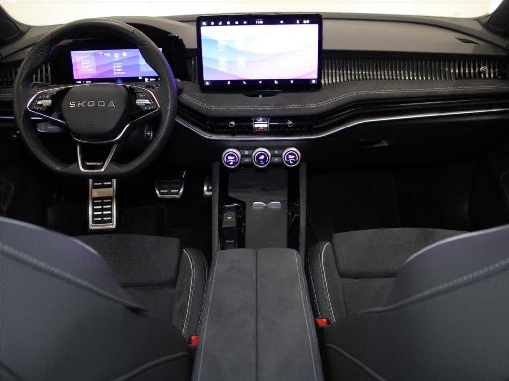 2025 Škoda SUPERB - 15