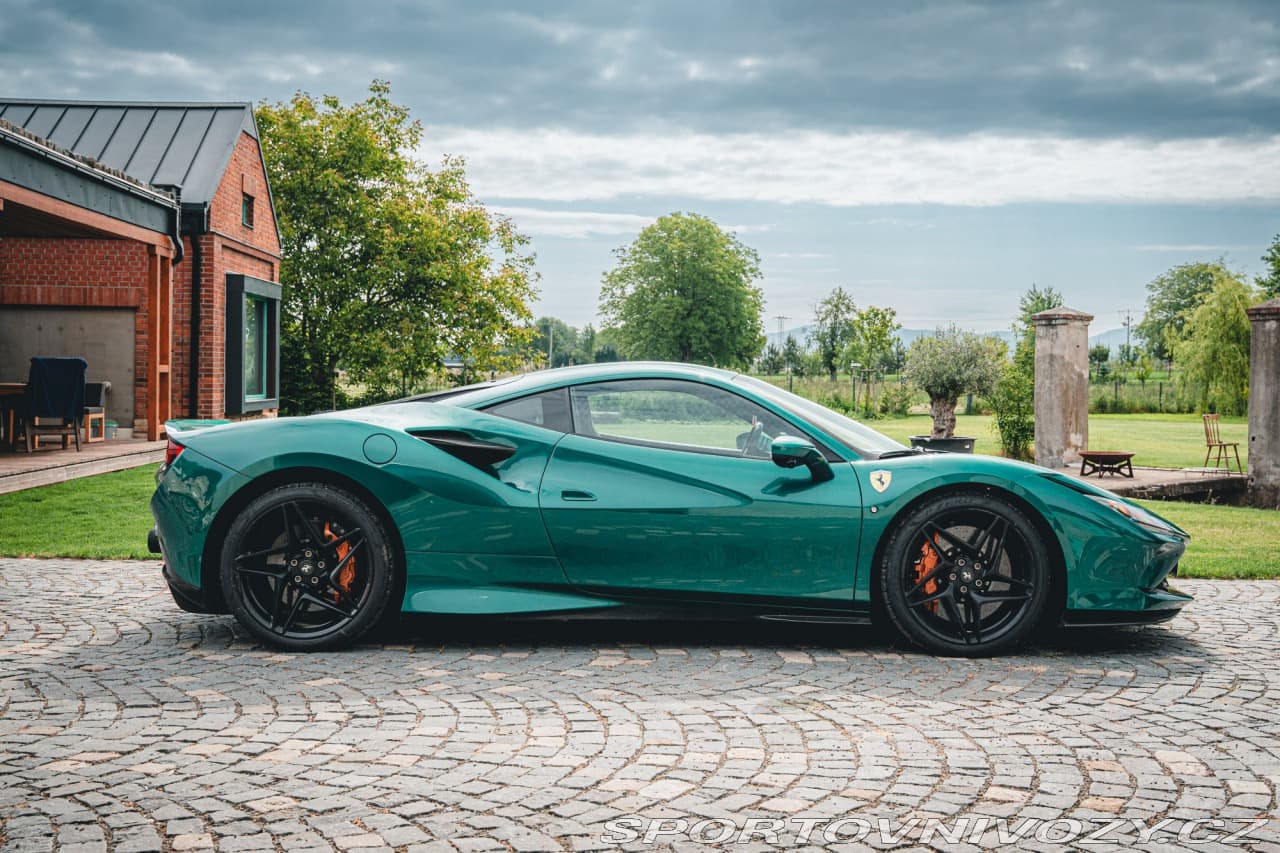2022 Ferrari F8 - 11