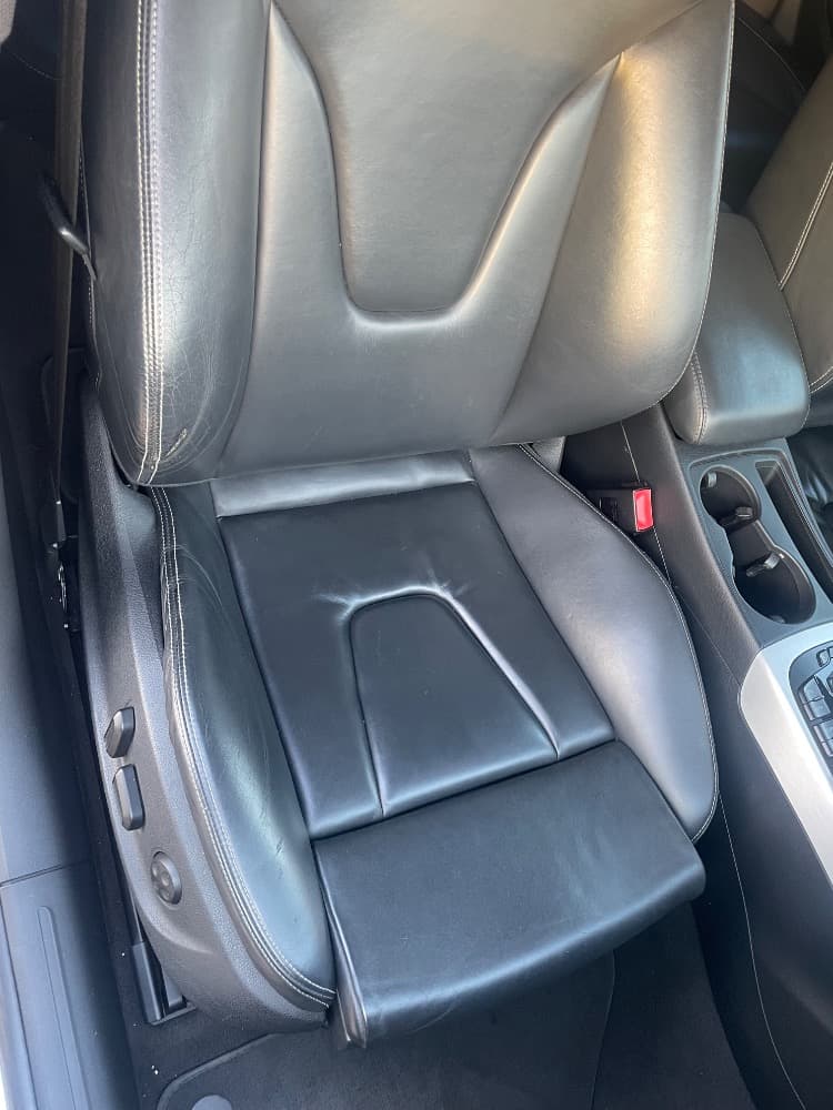 2010 Audi S5 - 21