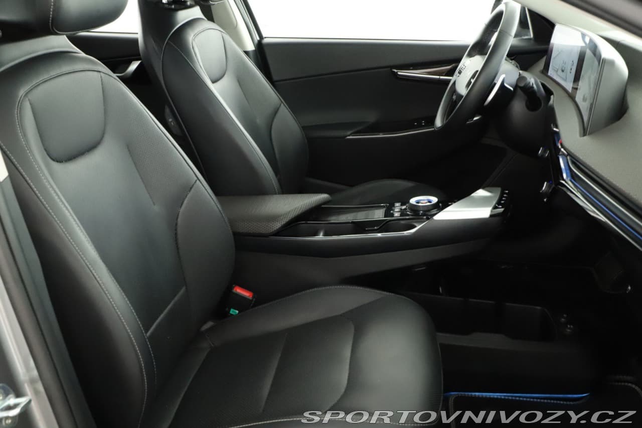 2022 Kia EV6 - 7