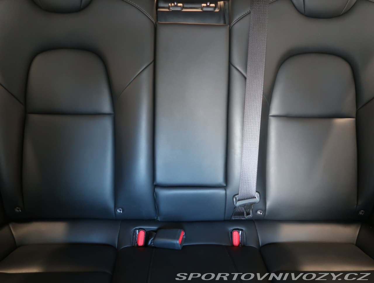 2019 Tesla MODEL 3 - 10