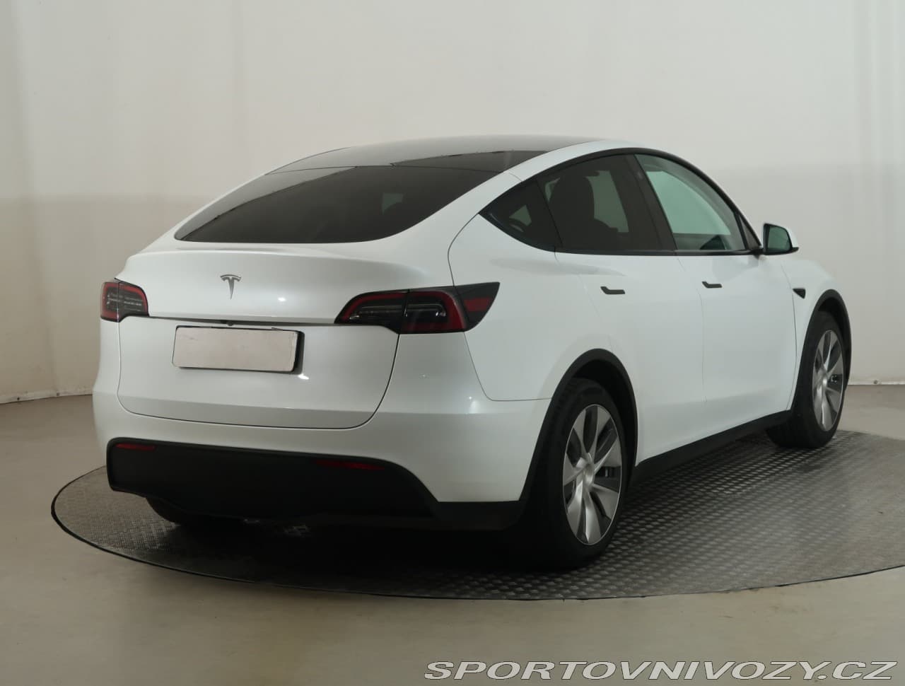 2023 Tesla MODEL Y - 5