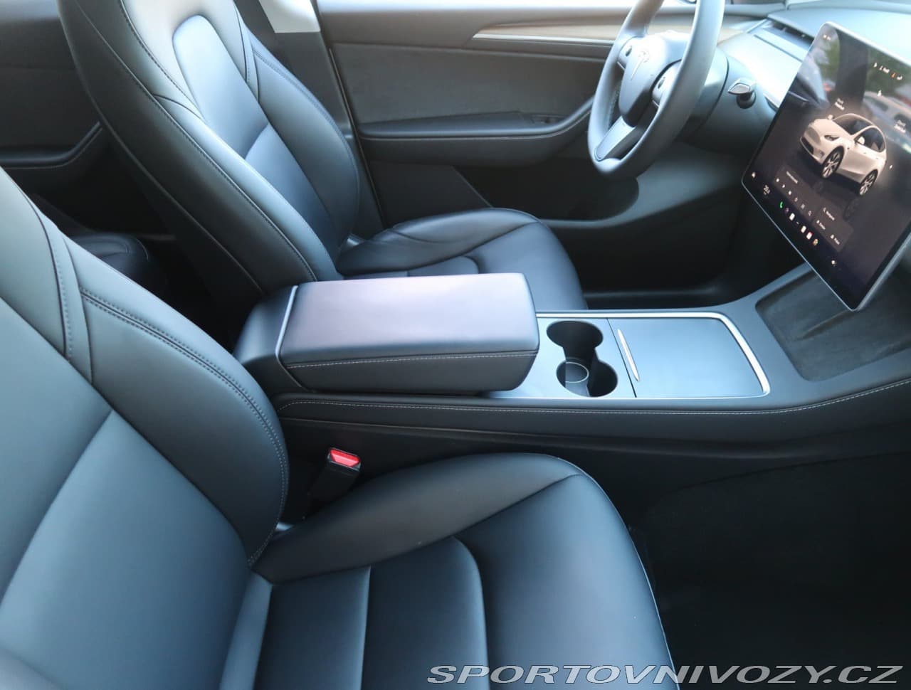 2023 Tesla MODEL Y - 9
