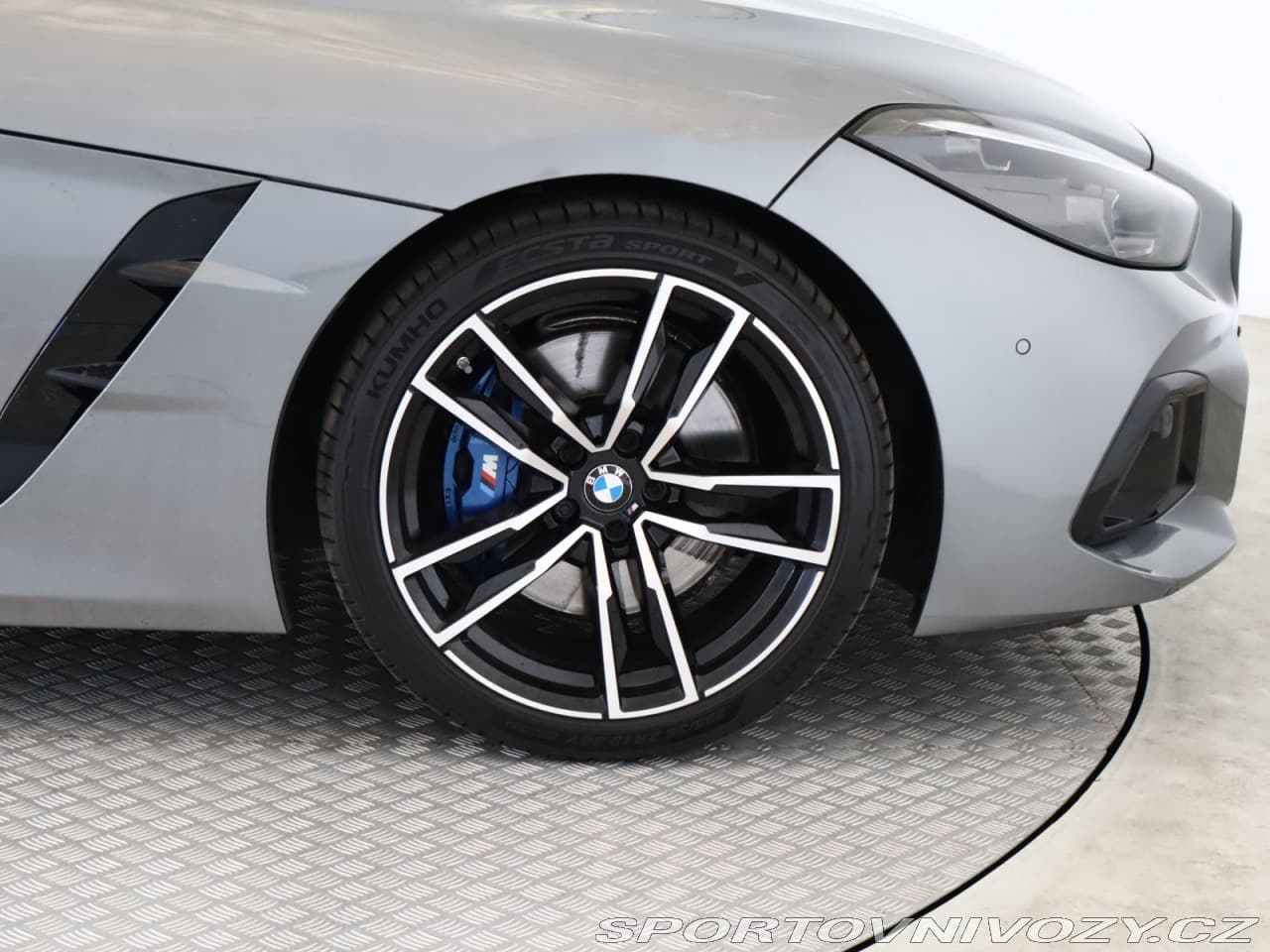 2024 BMW Z4 - 12