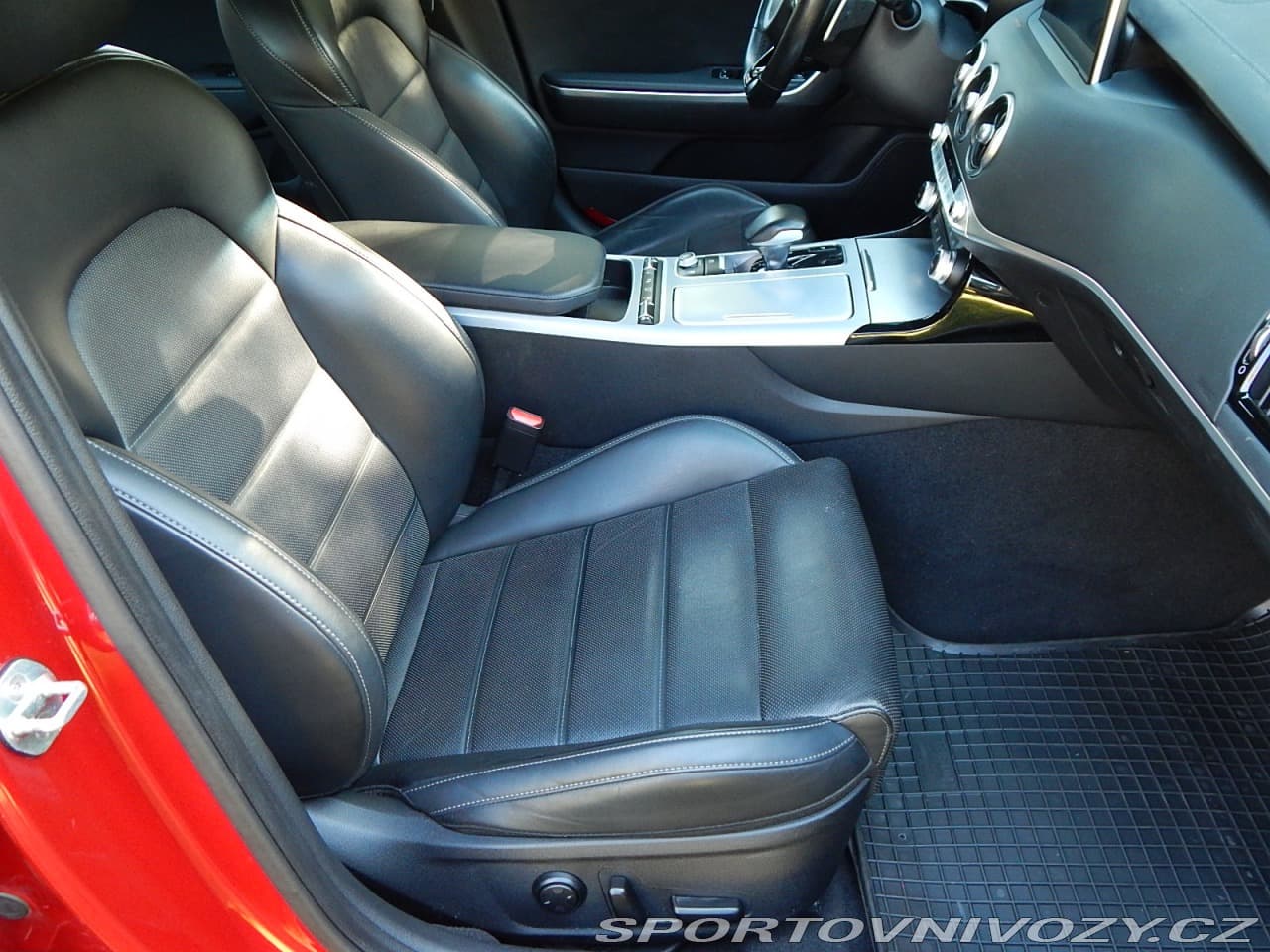 2018 Kia STINGER - 15