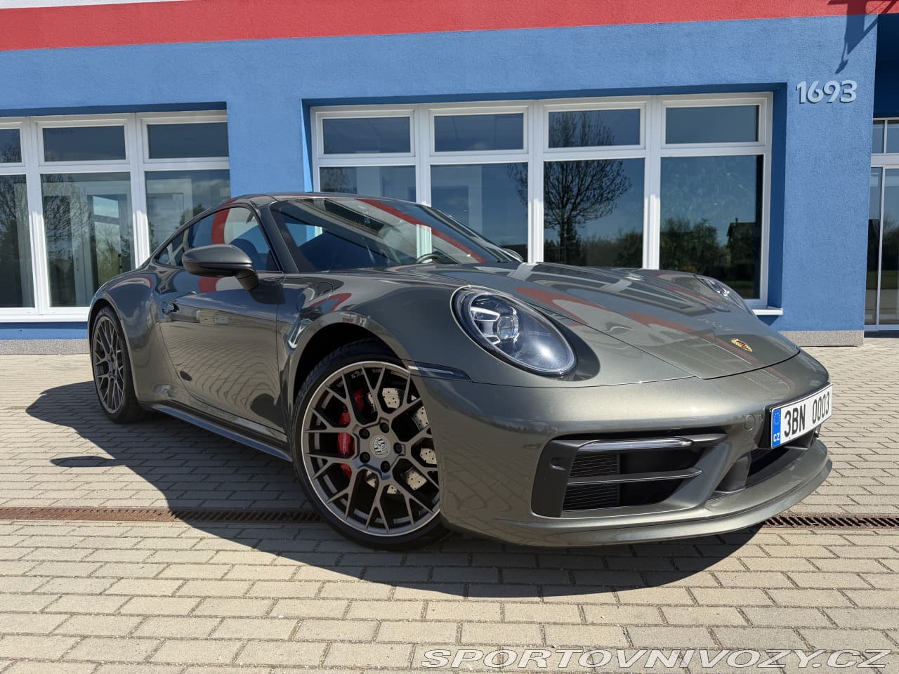 2019 Porsche 911 - 14
