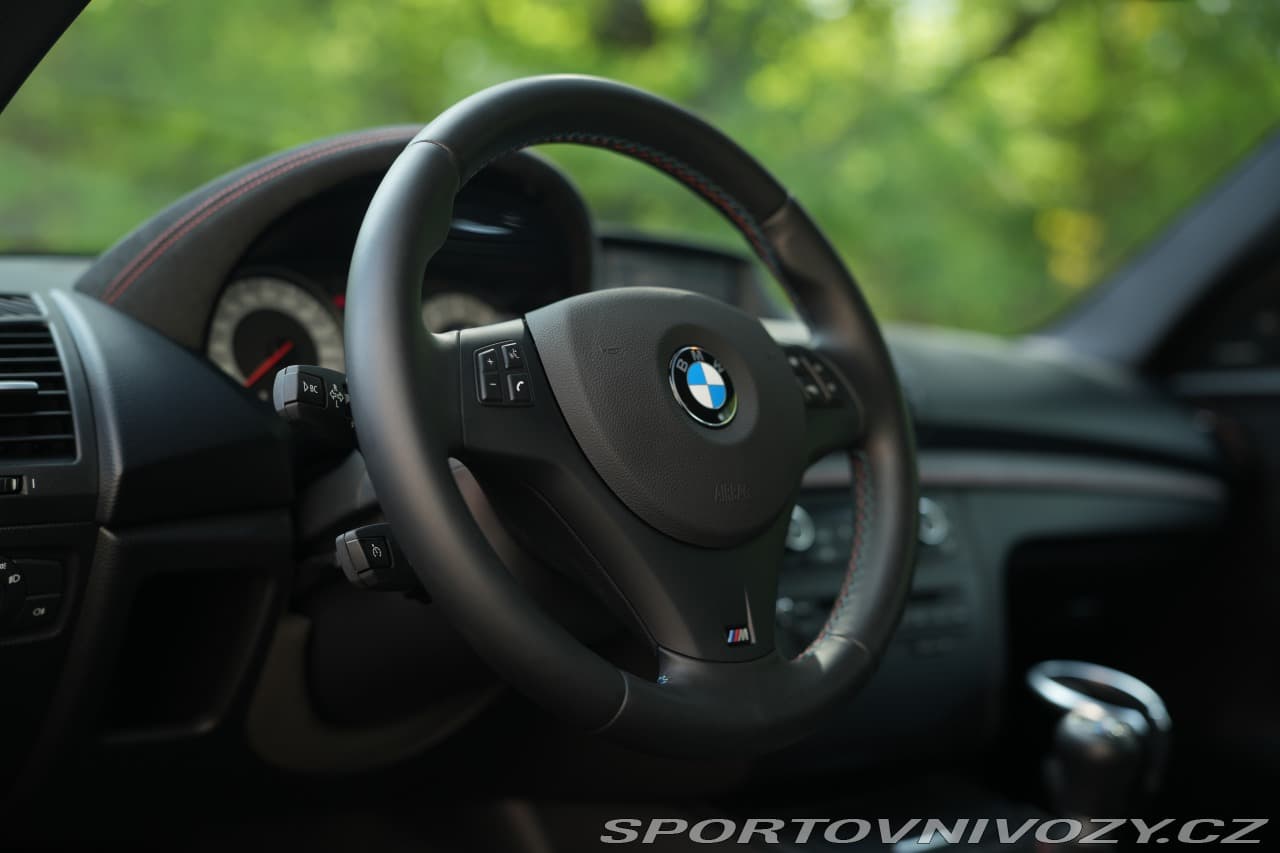 2012 BMW 1-SERIES - 15