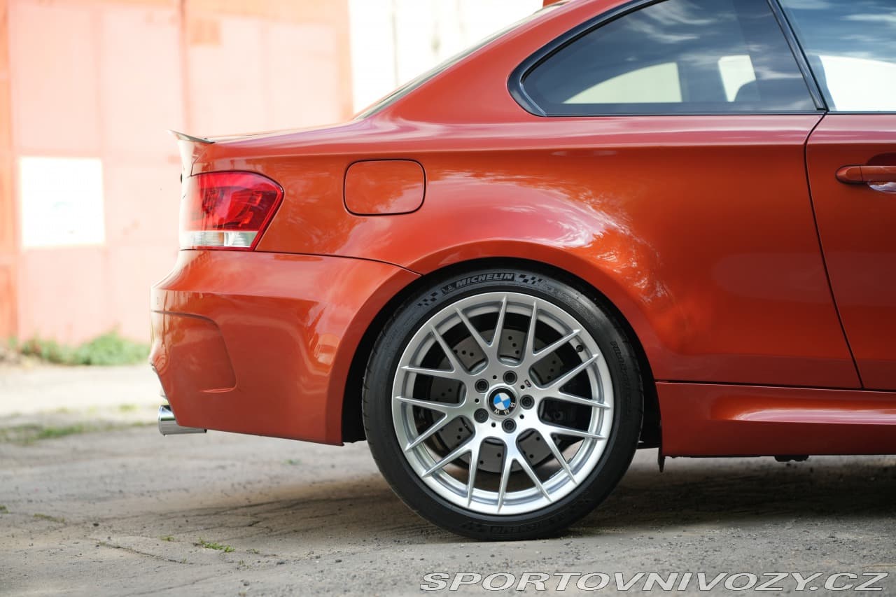 2012 BMW 1-SERIES - 5