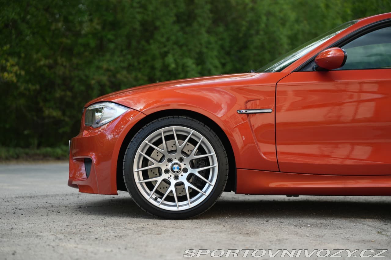 2012 BMW 1-SERIES - 6