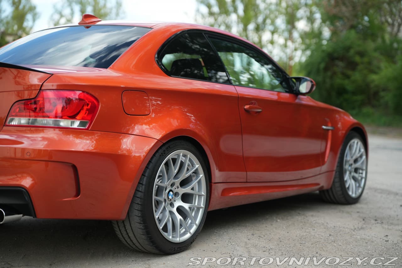 2012 BMW 1-SERIES - 9