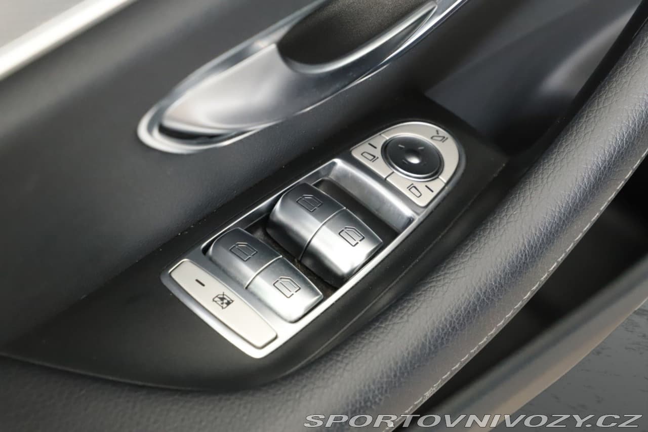 2017 Mercedes-Benz E-CLASS - 19