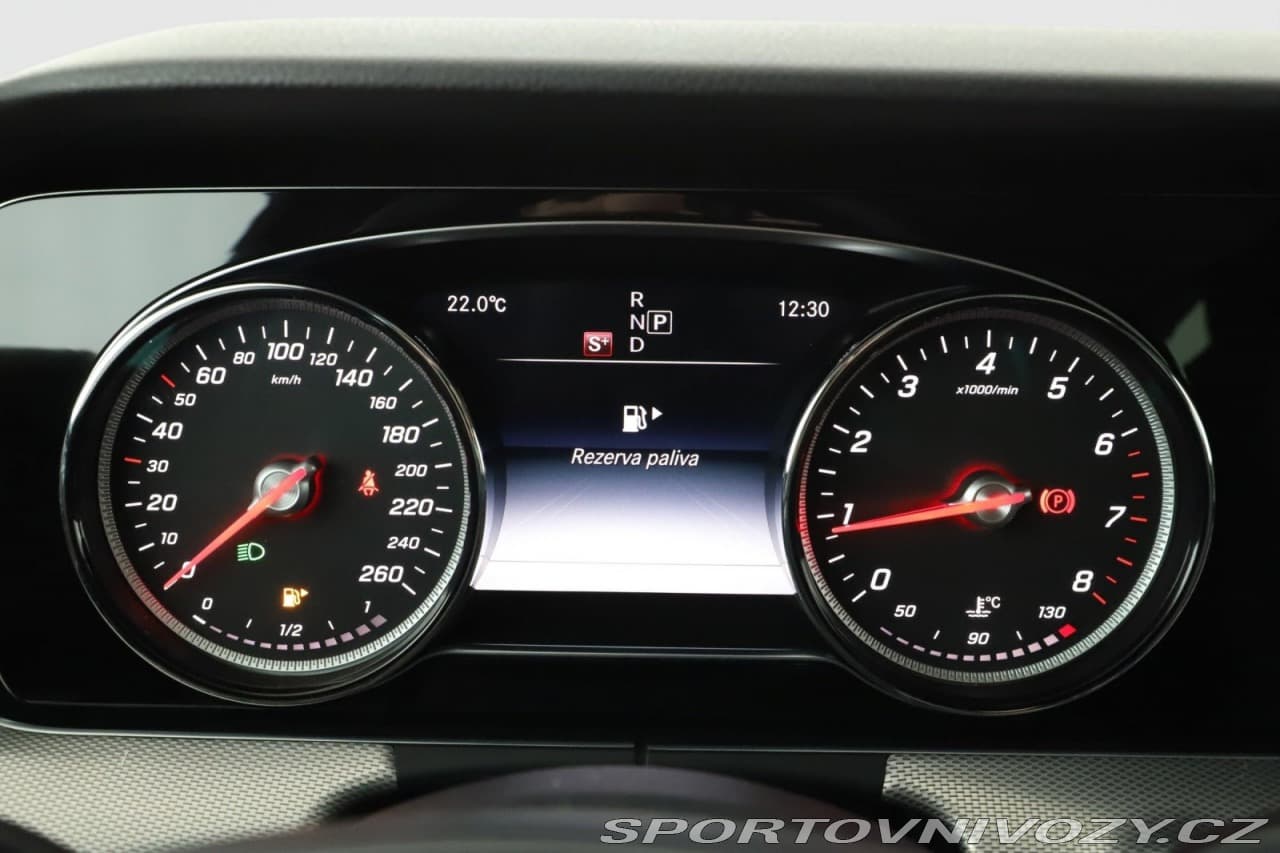 2017 Mercedes-Benz E-CLASS - 8