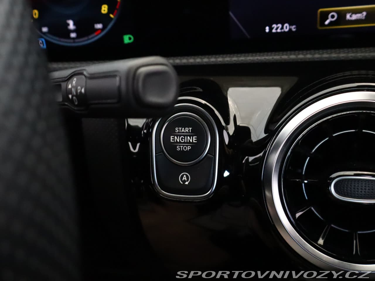 2019 Mercedes-Benz CLA - 16