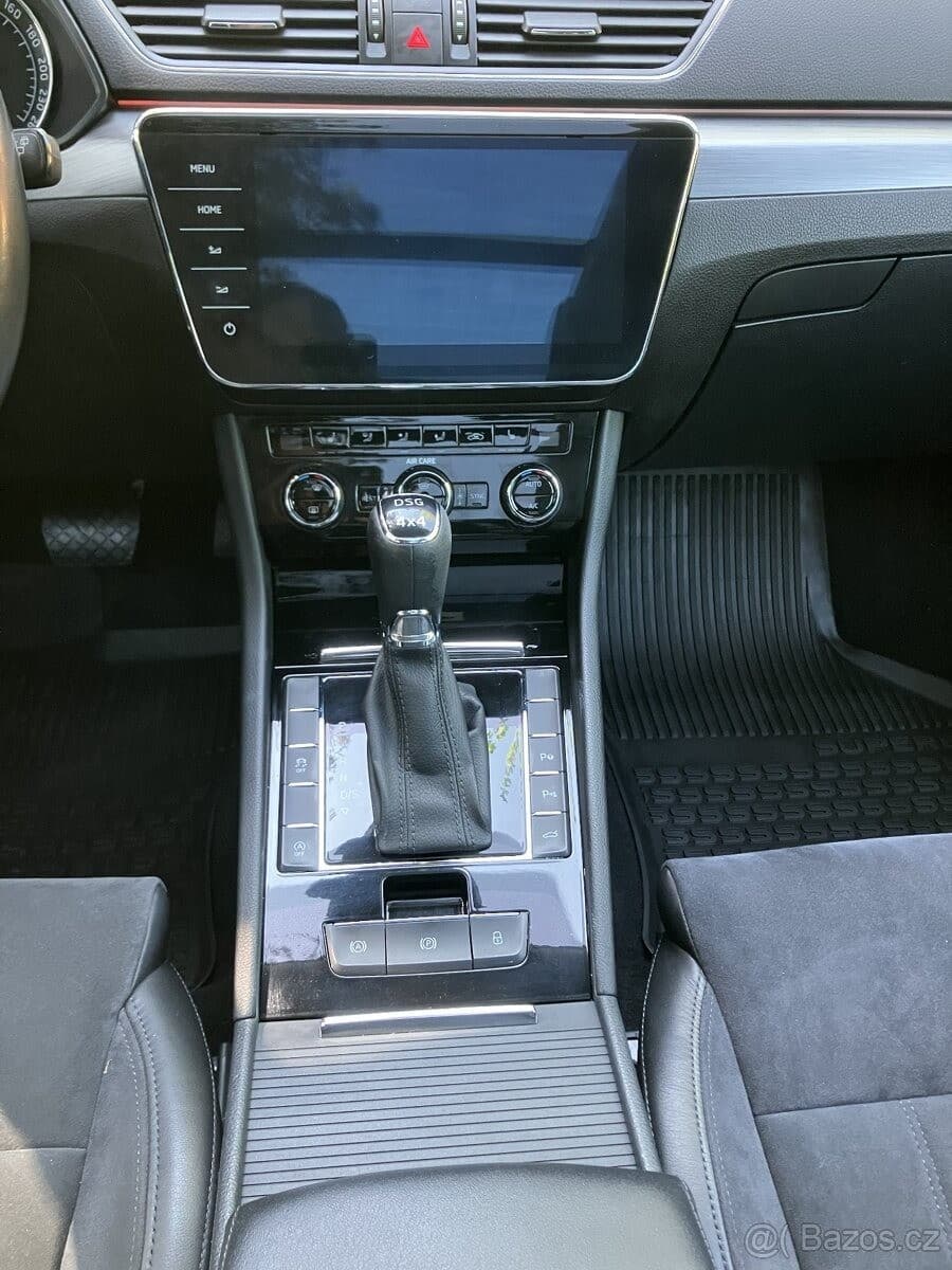 2017 Škoda SUPERB - 10