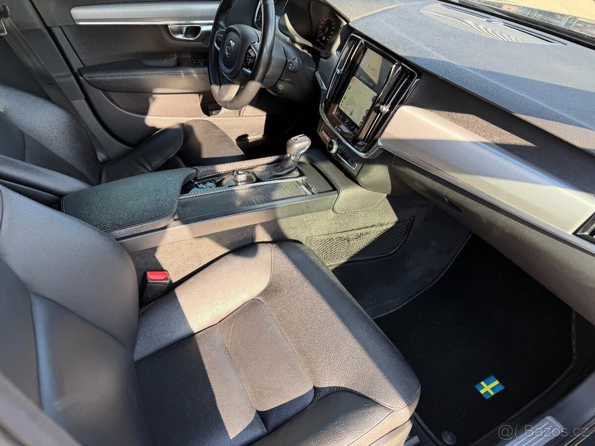 2018 Volvo V90 - 10