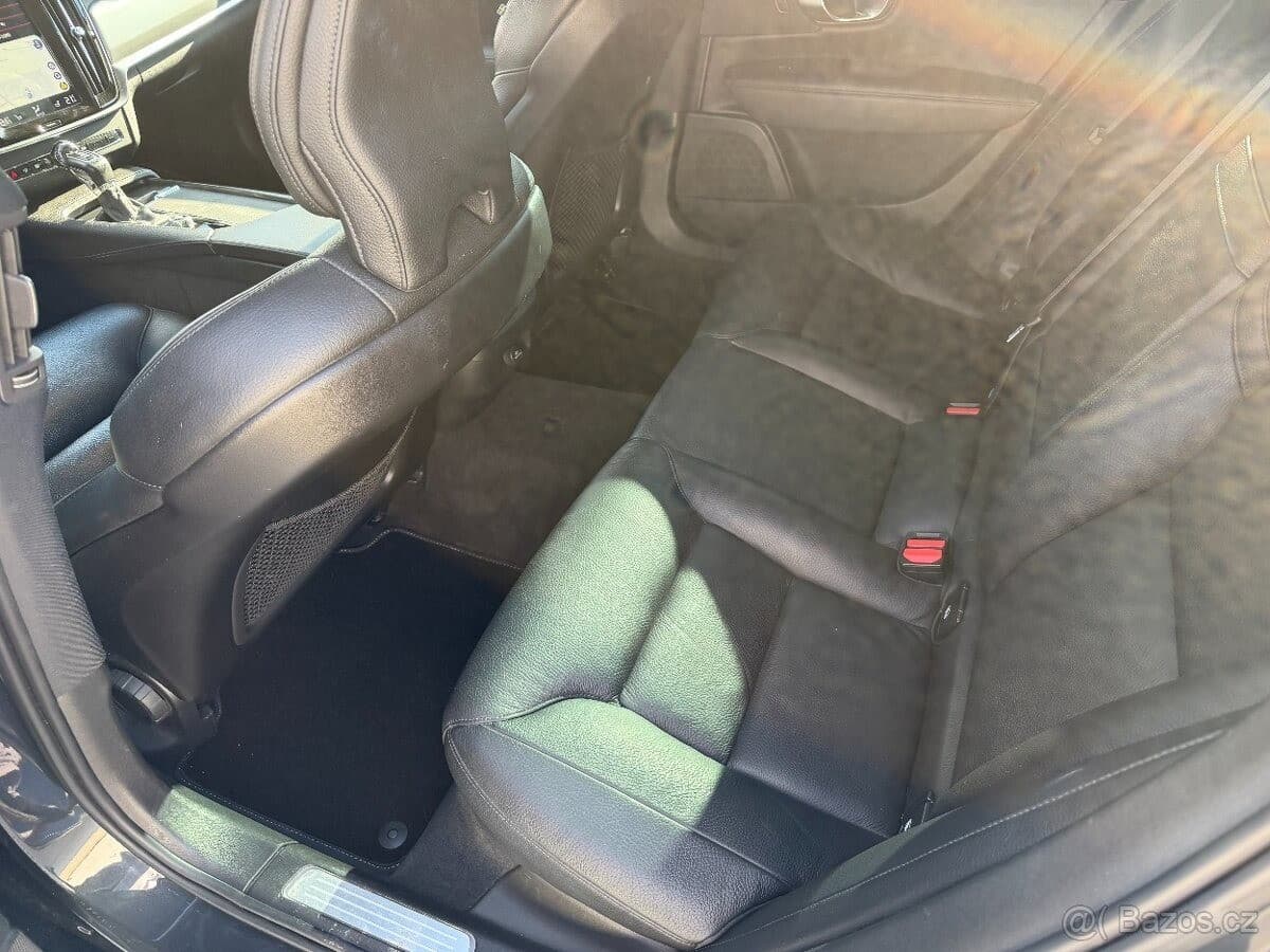 2018 Volvo V90 - 8
