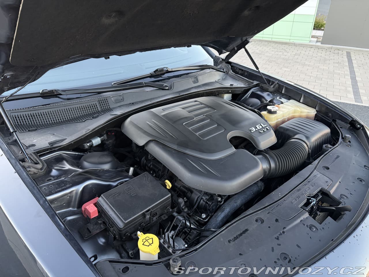 2017 Dodge CHARGER - 11