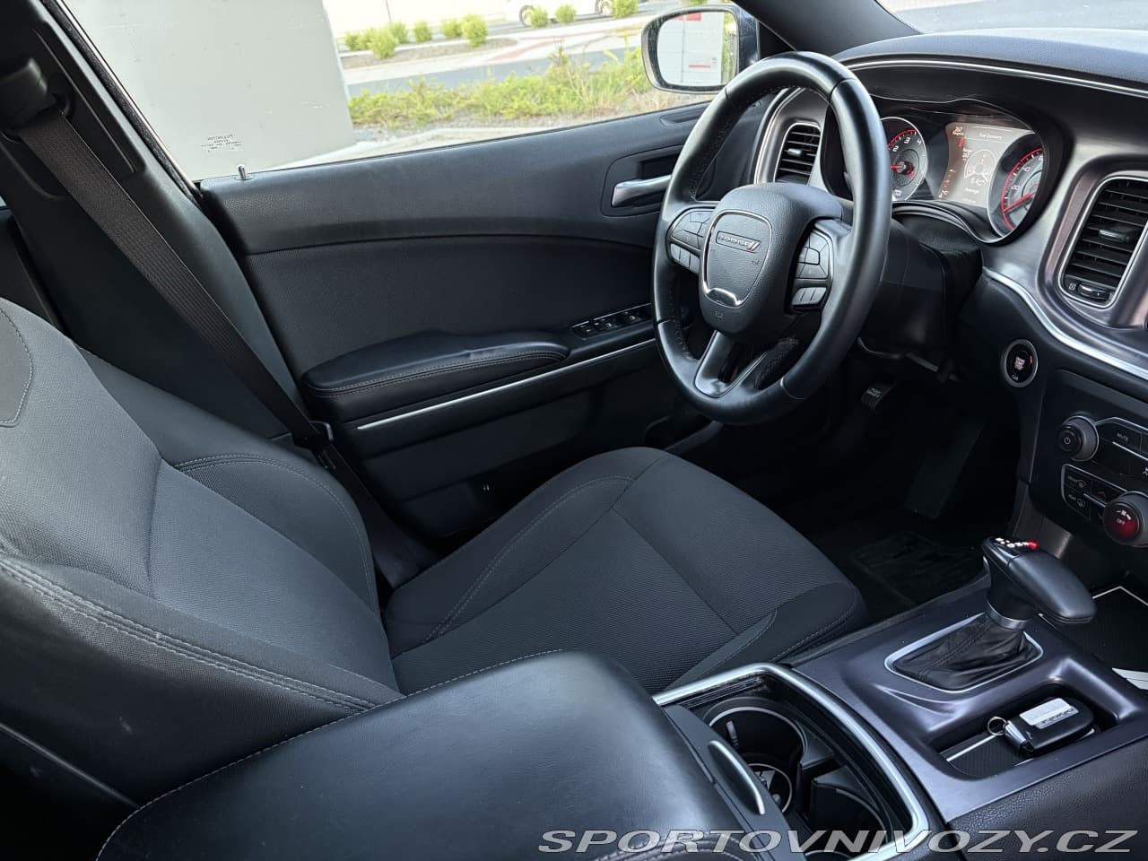 2017 Dodge CHARGER - 19