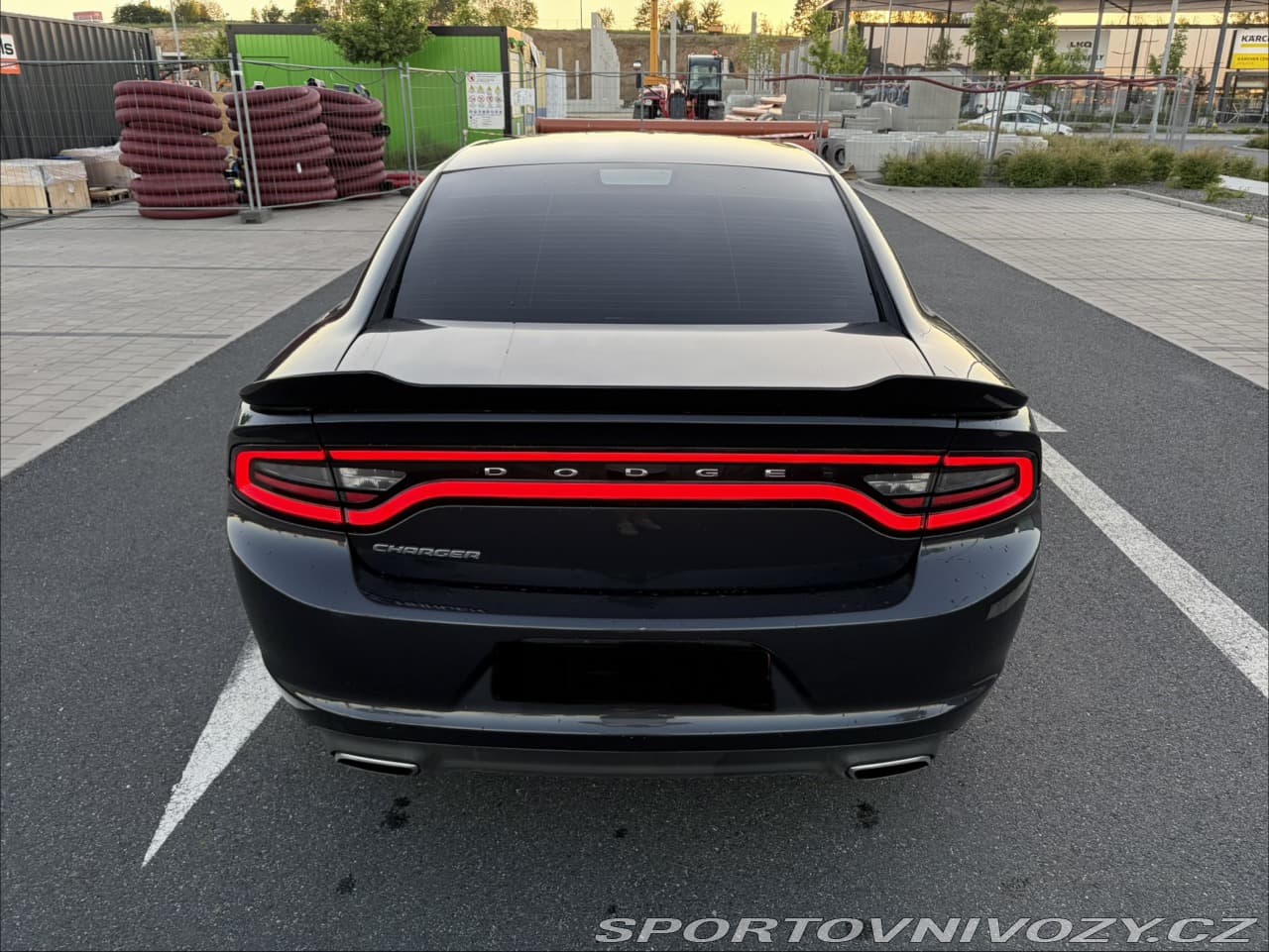 2017 Dodge CHARGER - 3