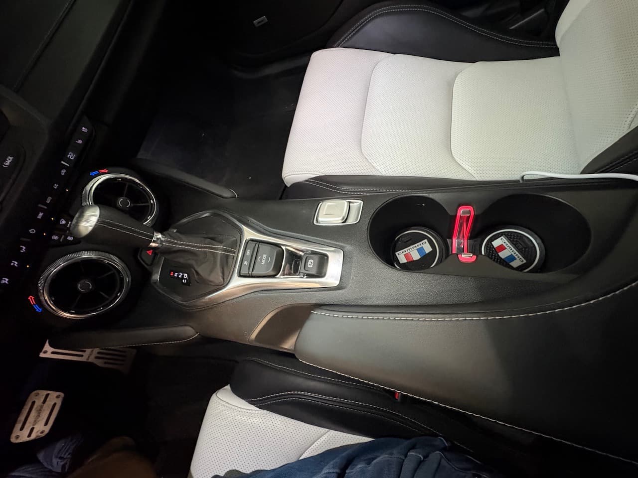 2019 Chevrolet CAMARO - 36