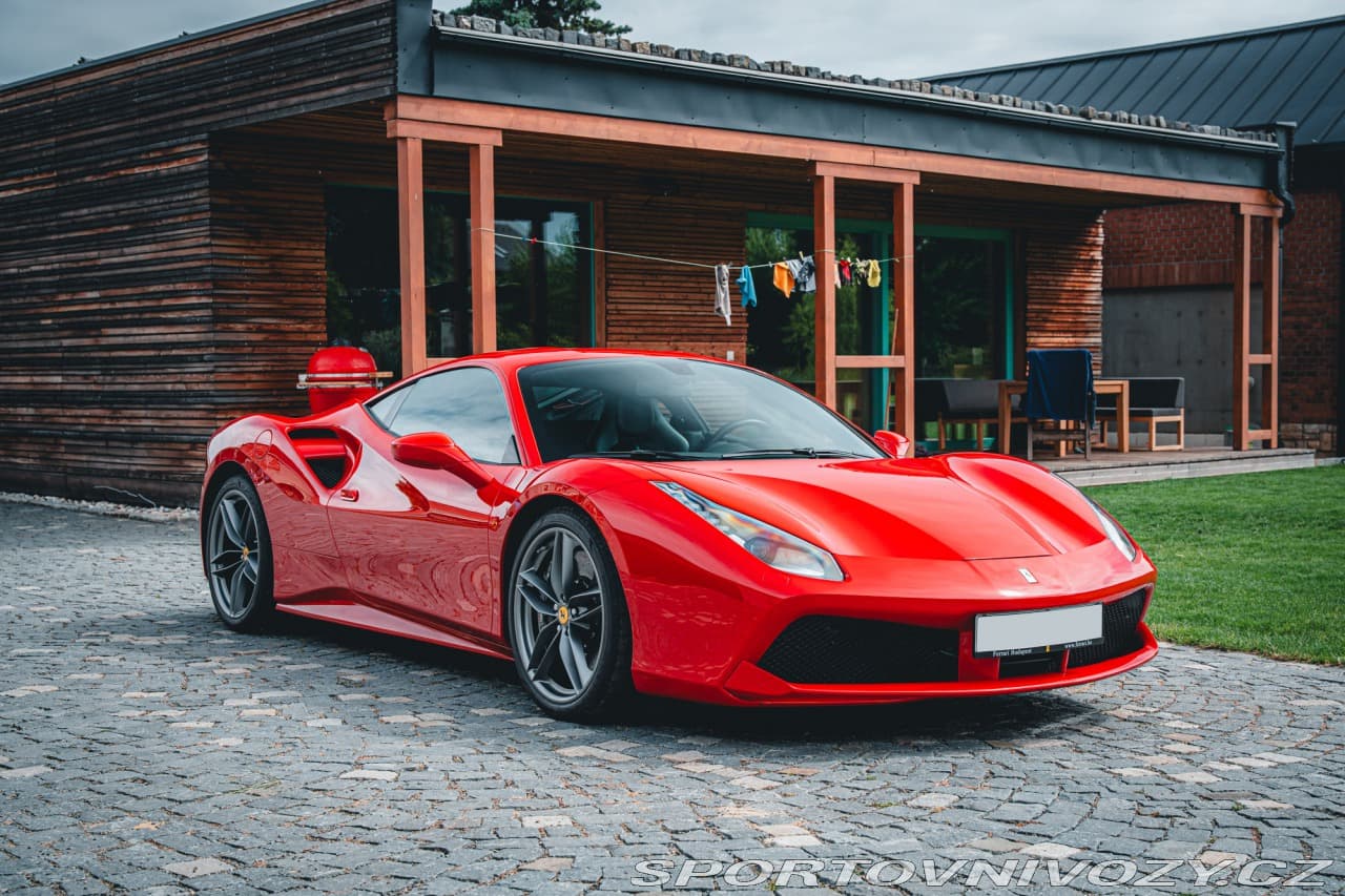 2020 Ferrari 488 - 9