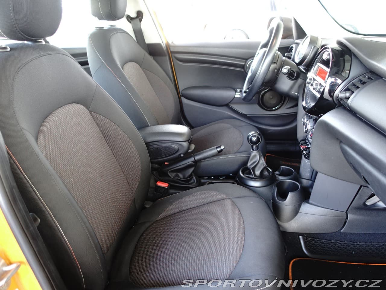 2016 Mini ONE - 9