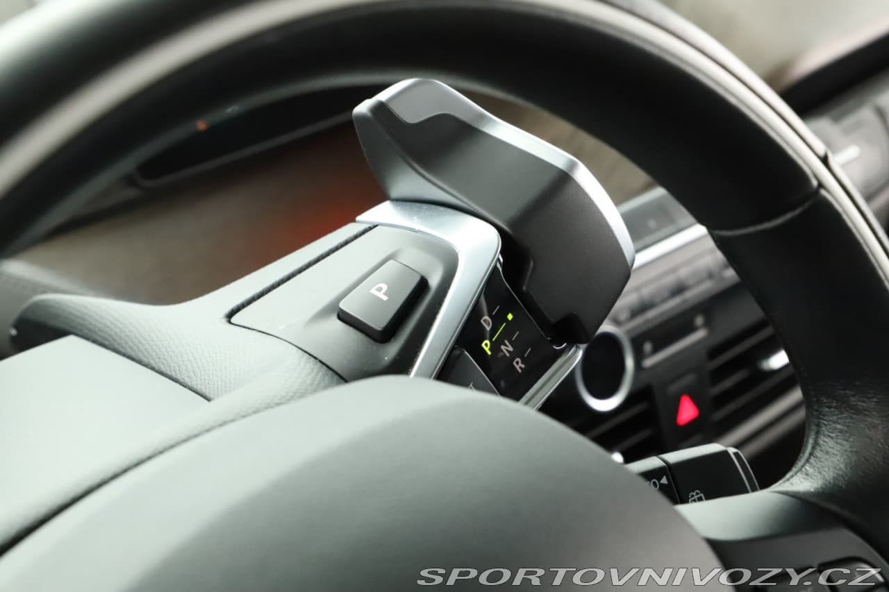 2016 BMW i3 - 10