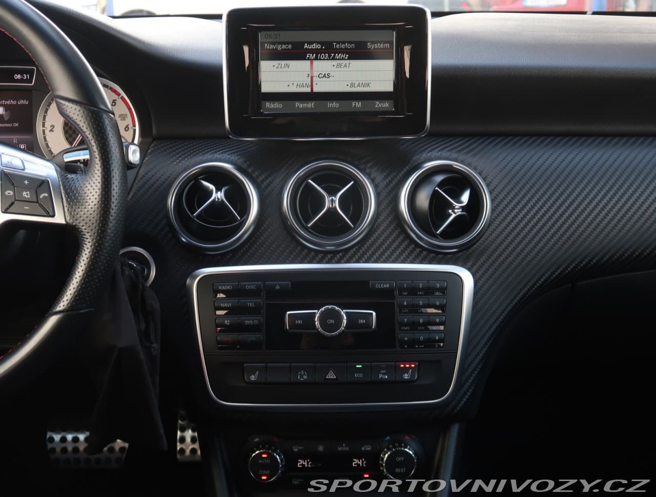 2013 Mercedes-Benz A-CLASS - 12