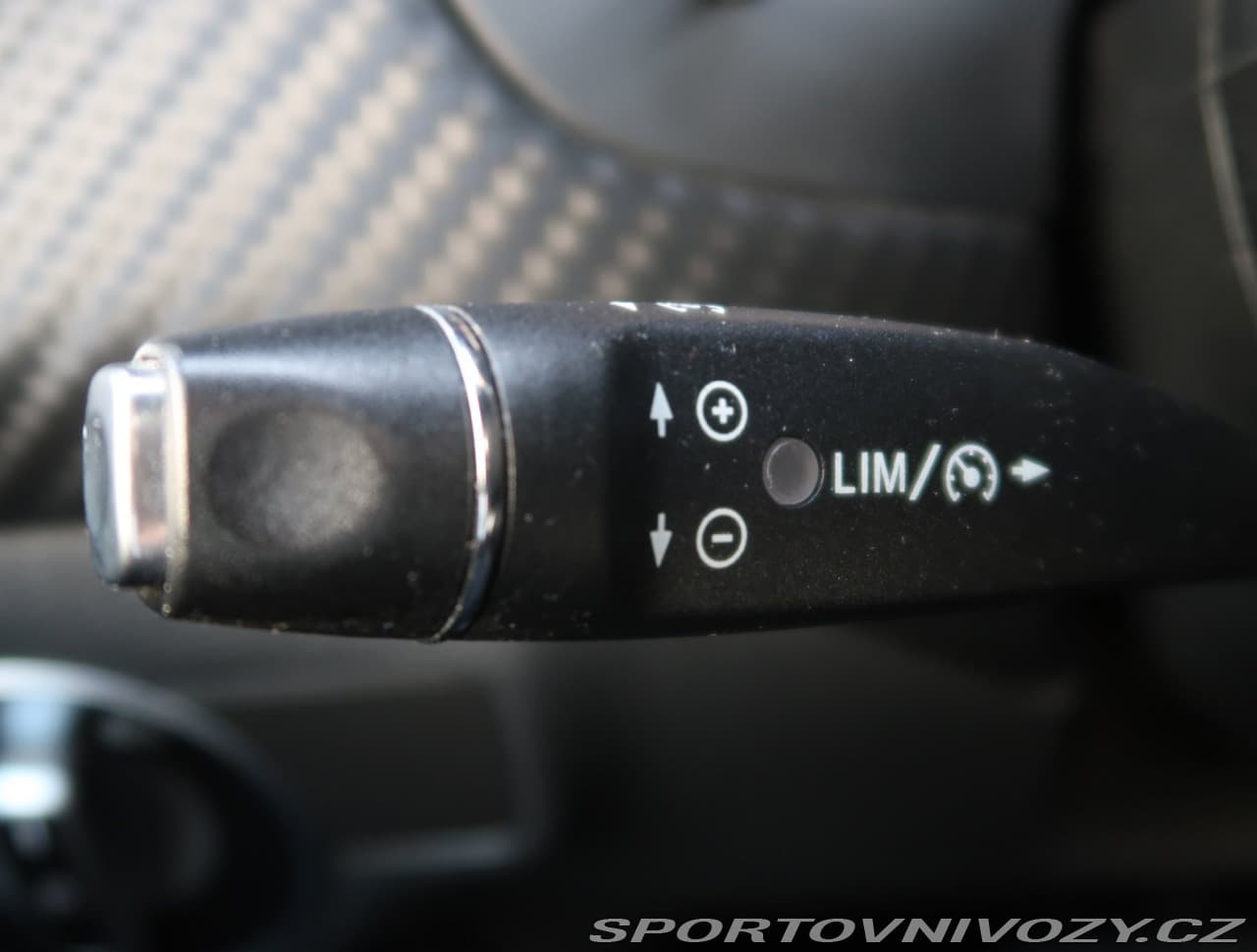 2013 Mercedes-Benz A-CLASS - 18