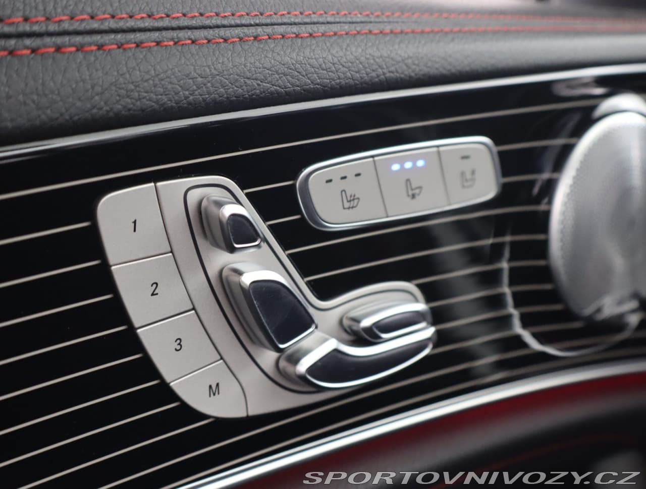 2018 Mercedes-Benz E-CLASS - 37