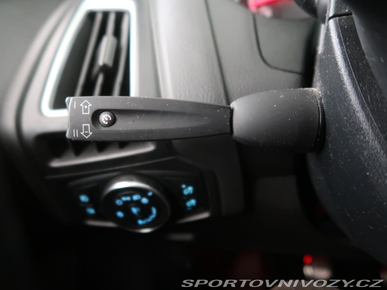 2018 Ford FOCUS - 35