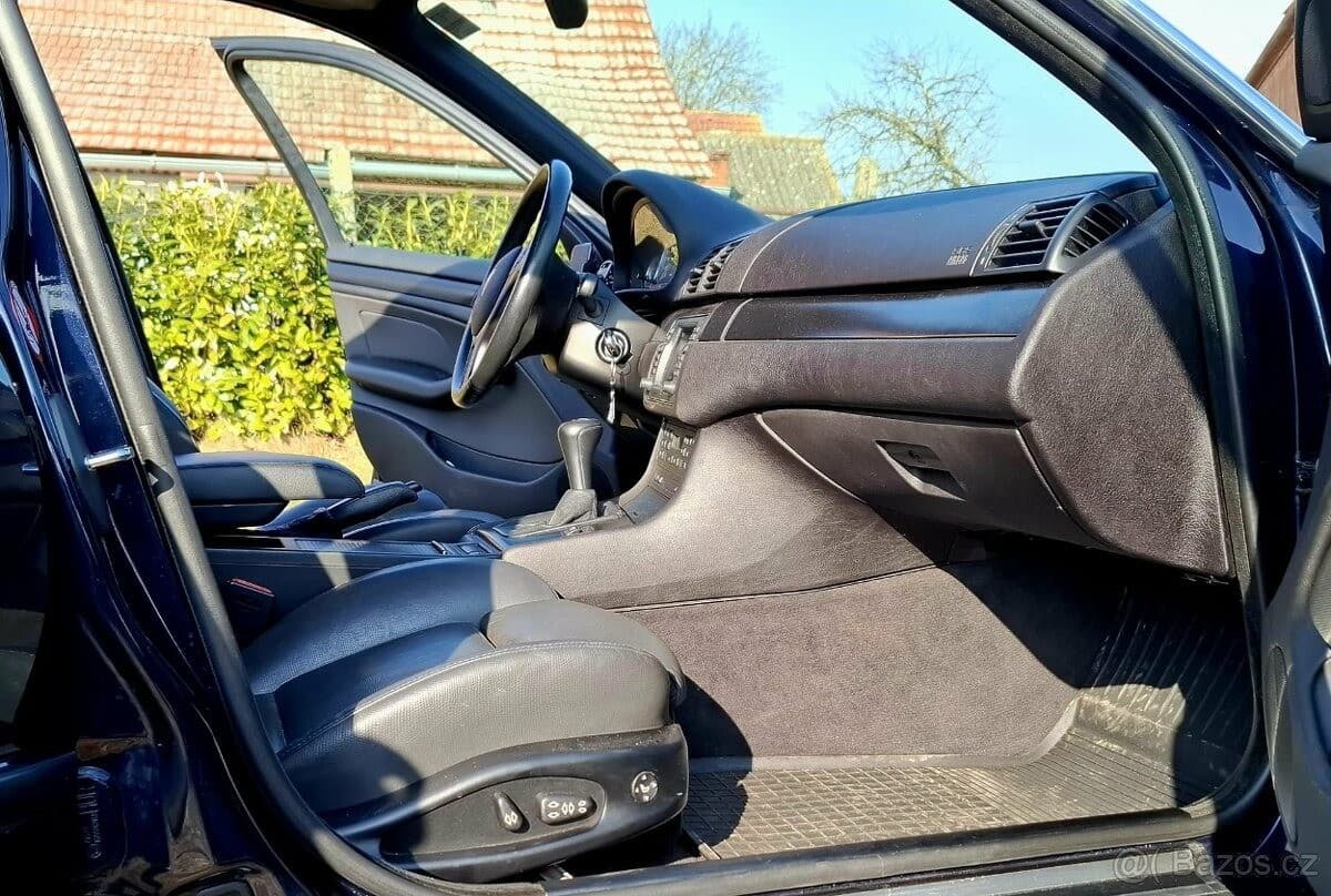 2003 BMW 3-SERIES - 25