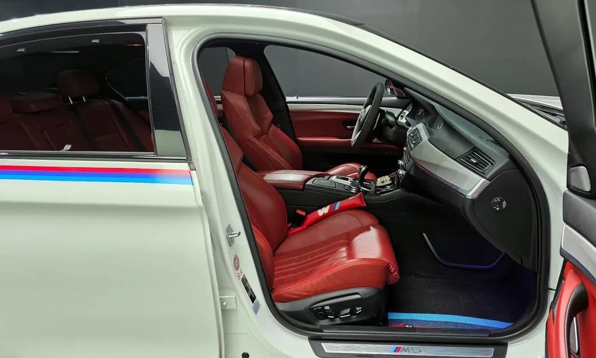 2016 BMW M5 - 21