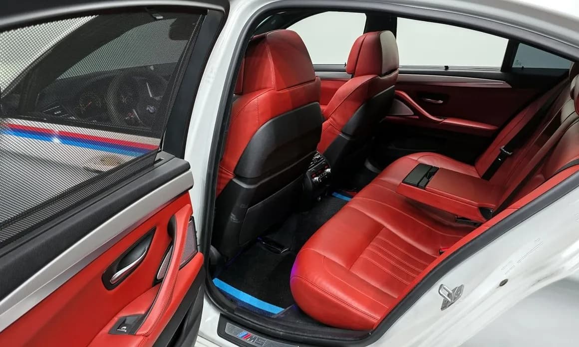 2016 BMW M5 - 23