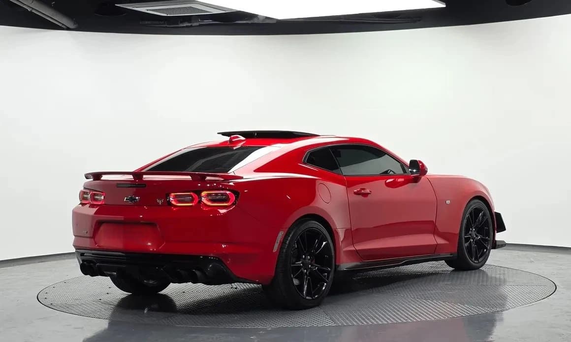 2021 Chevrolet CAMARO - 3