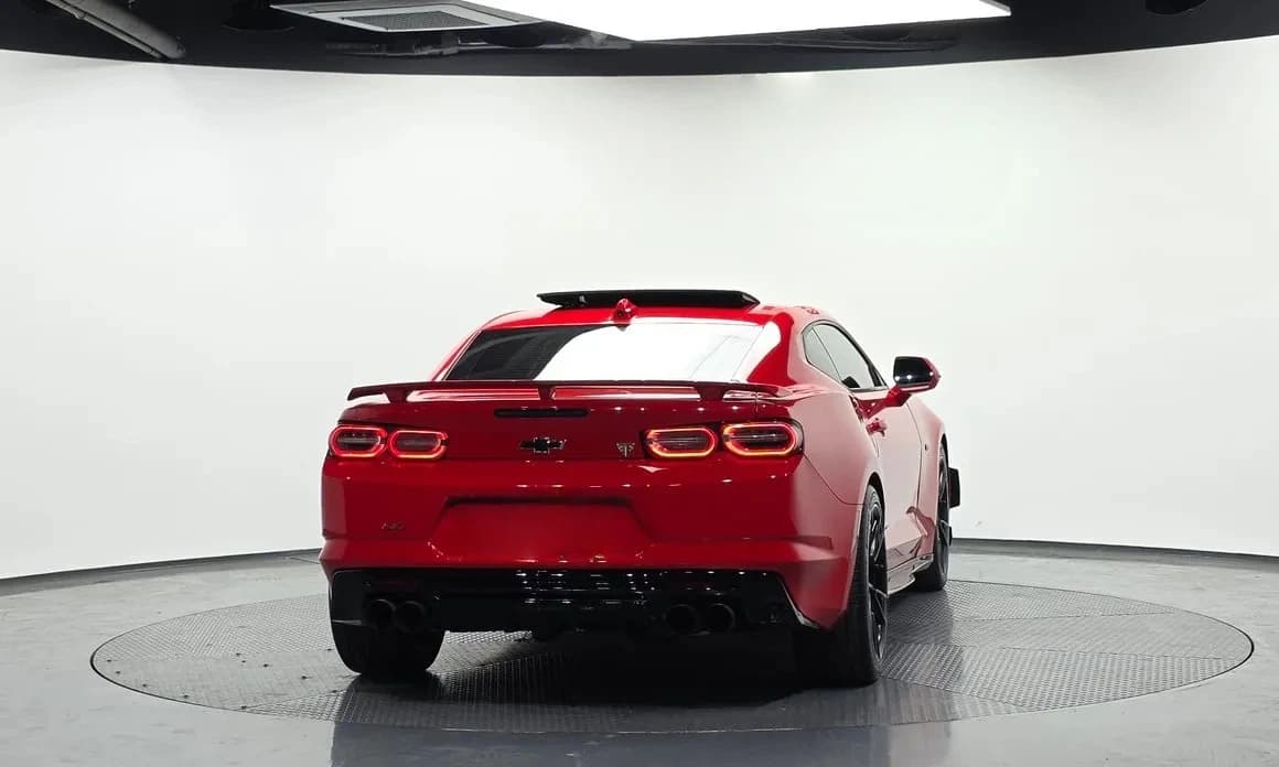2021 Chevrolet CAMARO - 7