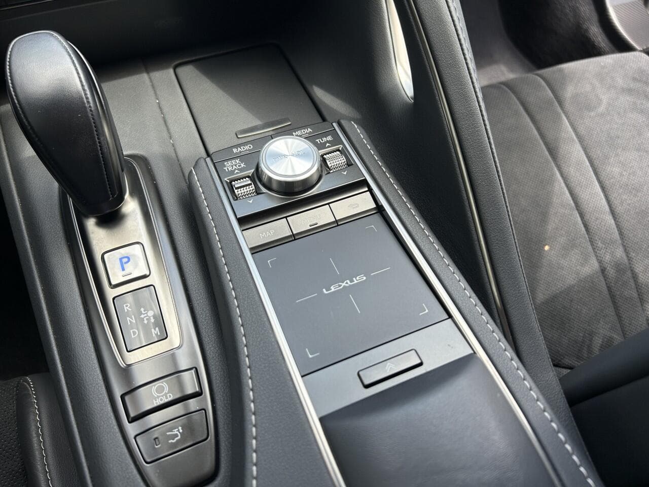2021 Lexus LC - 20