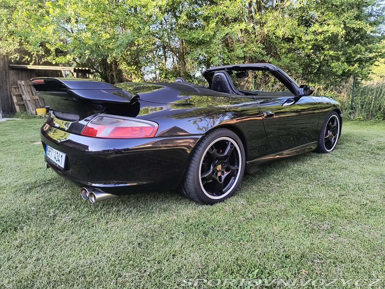 2002 Porsche 911 - 25