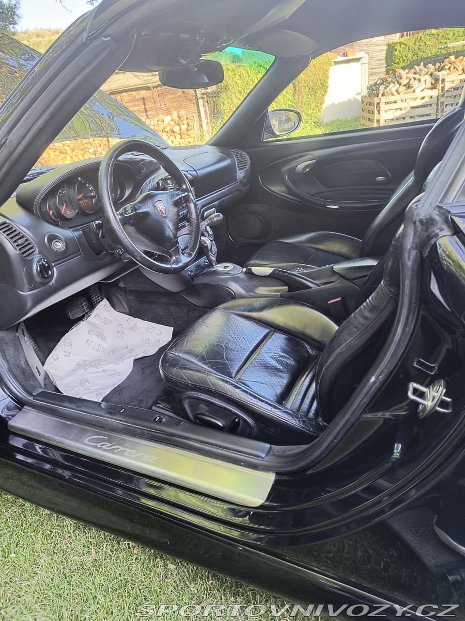 2002 Porsche 911 - 13