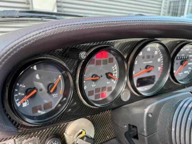 1993 Porsche 911 - 35