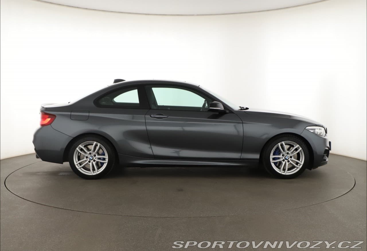 2019 BMW 2-SERIES - 11