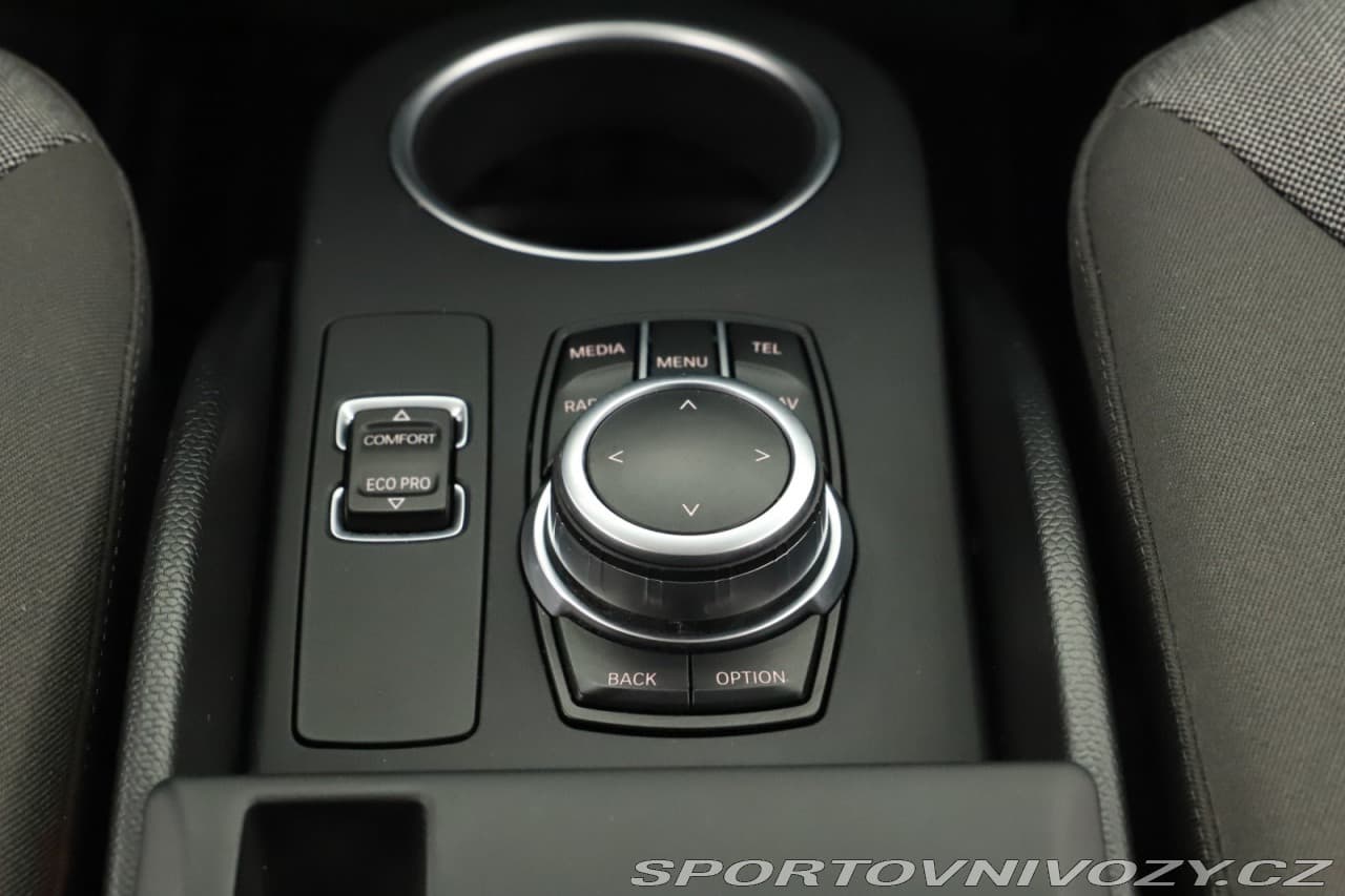 2018 BMW i3 - 33