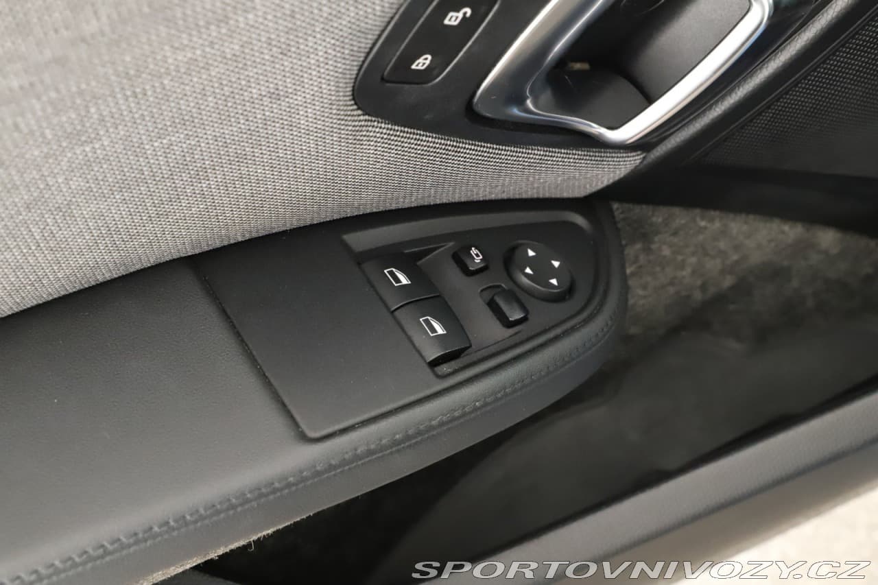 2018 BMW i3 - 37