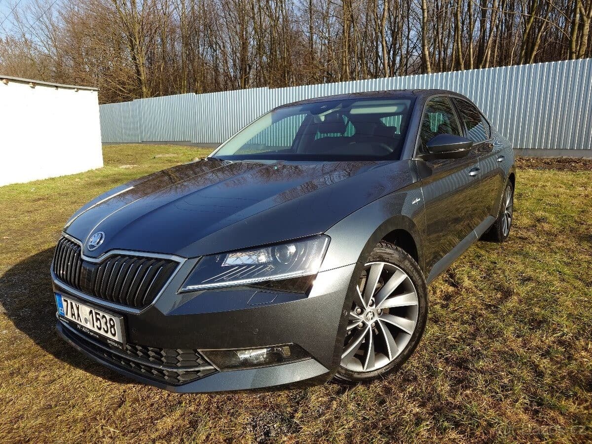 2019 Škoda SUPERB - 13