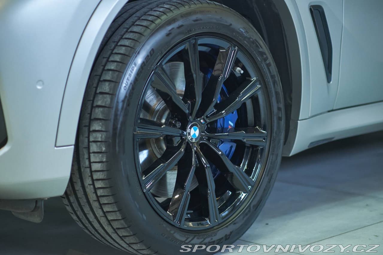 2019 BMW X5 - 15